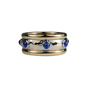 Cabochon blue sapphires in 18K yellow gold and platinum